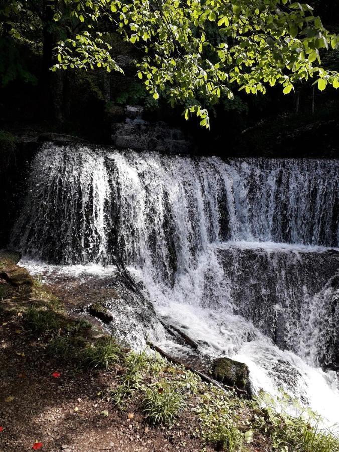 Gite 3 Etoiles "Entre Sources Et Riviere" Besancon Vaire-le-Grand Zewnętrze zdjęcie